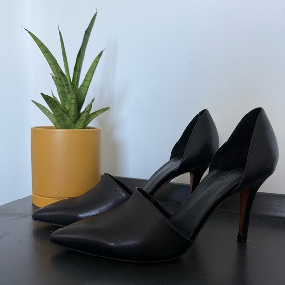 Vince black leather Claire D’Orsay classic pointed toe pumps – EU 40 / US 9 - Picture 5 of 8